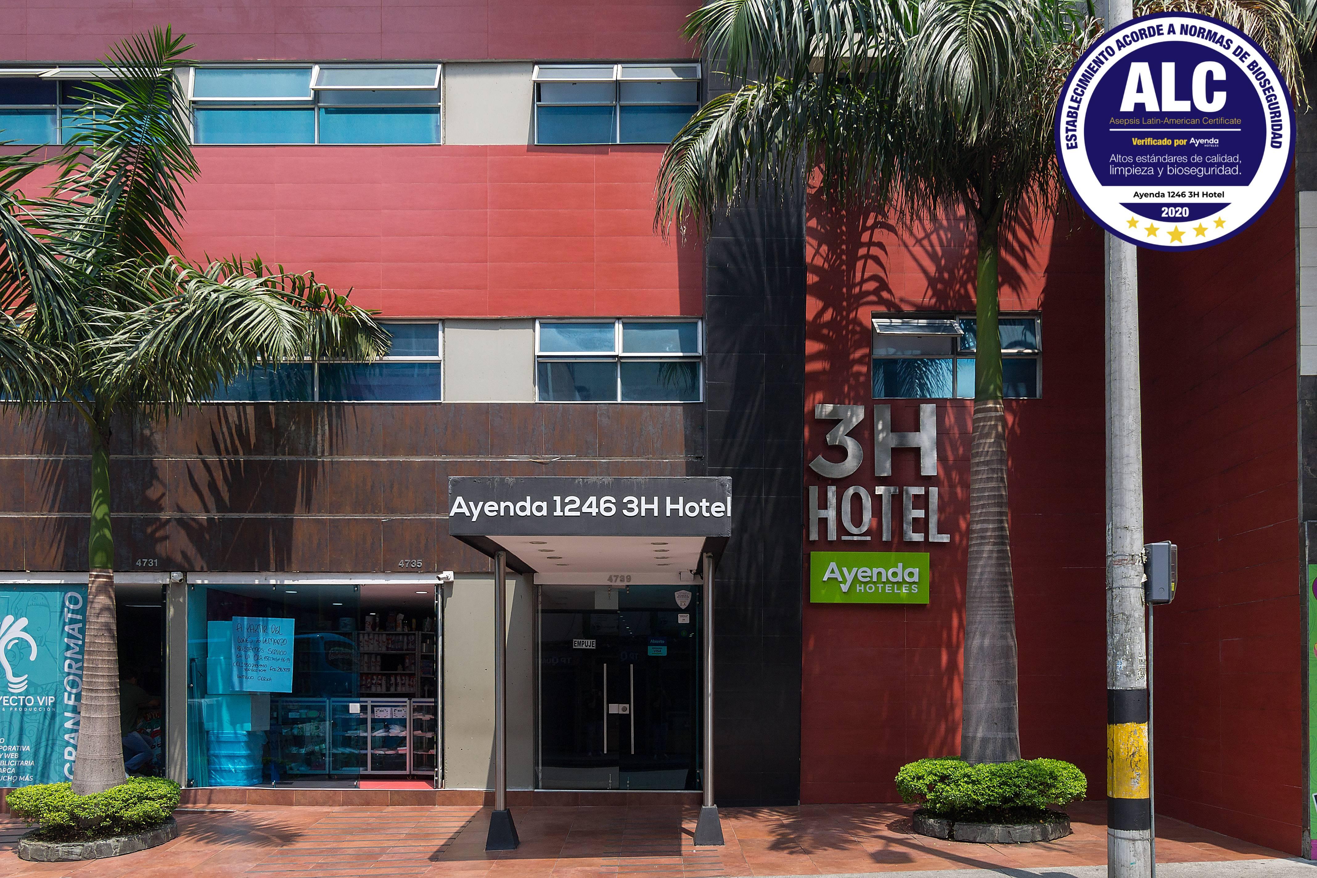 3H Hotel Centro Historico เมเดยิน ภายนอก รูปภาพ