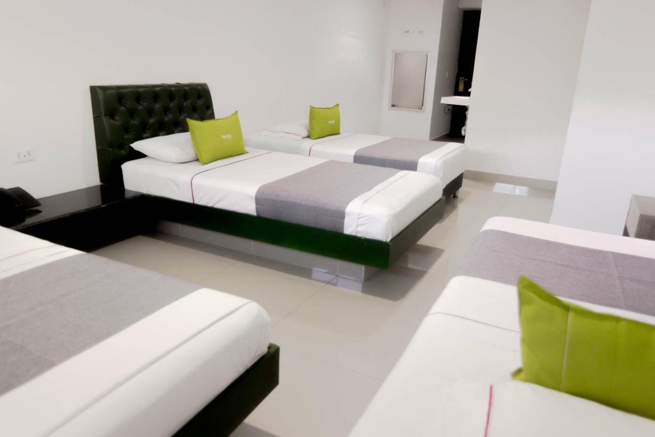 3H Hotel Centro Historico เมเดยิน ภายนอก รูปภาพ